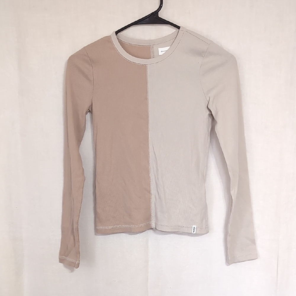abercrombie kids Split Tan Beige Long Sleeve Thermal Shirt Size 11/12